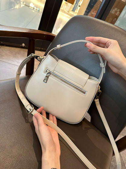 Cowhide bag Women's crossbody bag Casual genuine leather bucket bag Handbag Simple Shoulder bag that goes with anything. Pochette