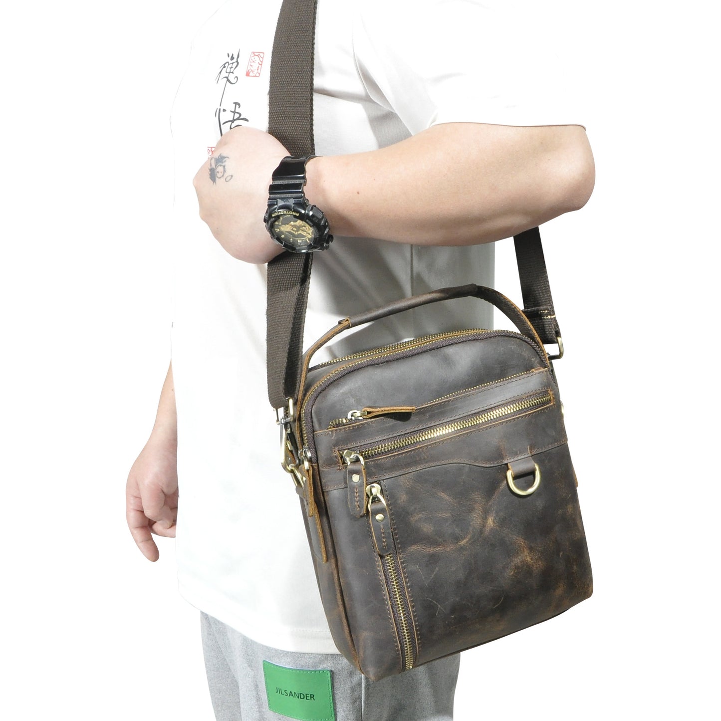 Men's Shoulder Bag Genuine Cowhide Leather Retro Travel Outdoor Men's Crossbody Bag