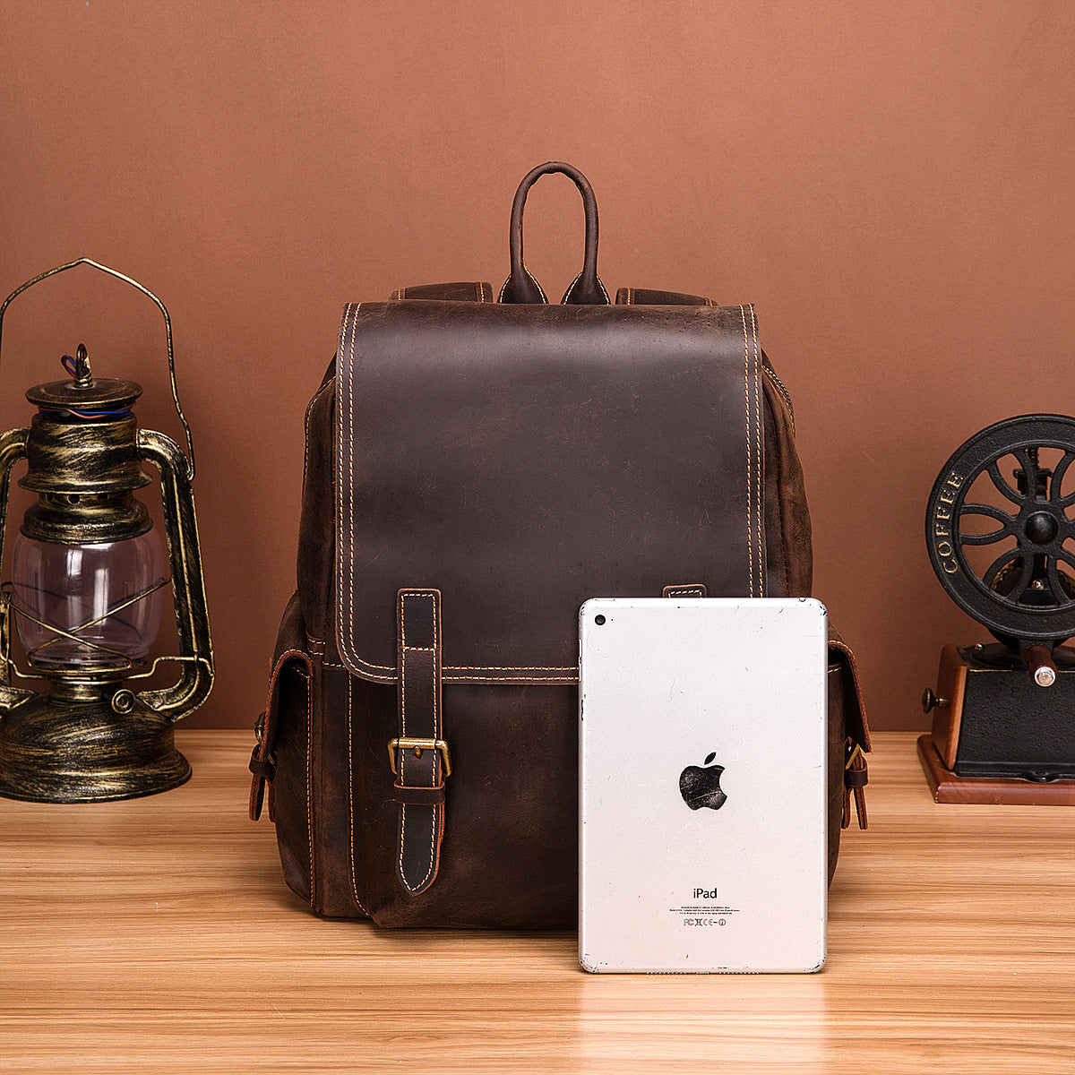 Men's Rucksack Genuine Cowhide Leather Retro Large Capacity Computer Bag for Men 