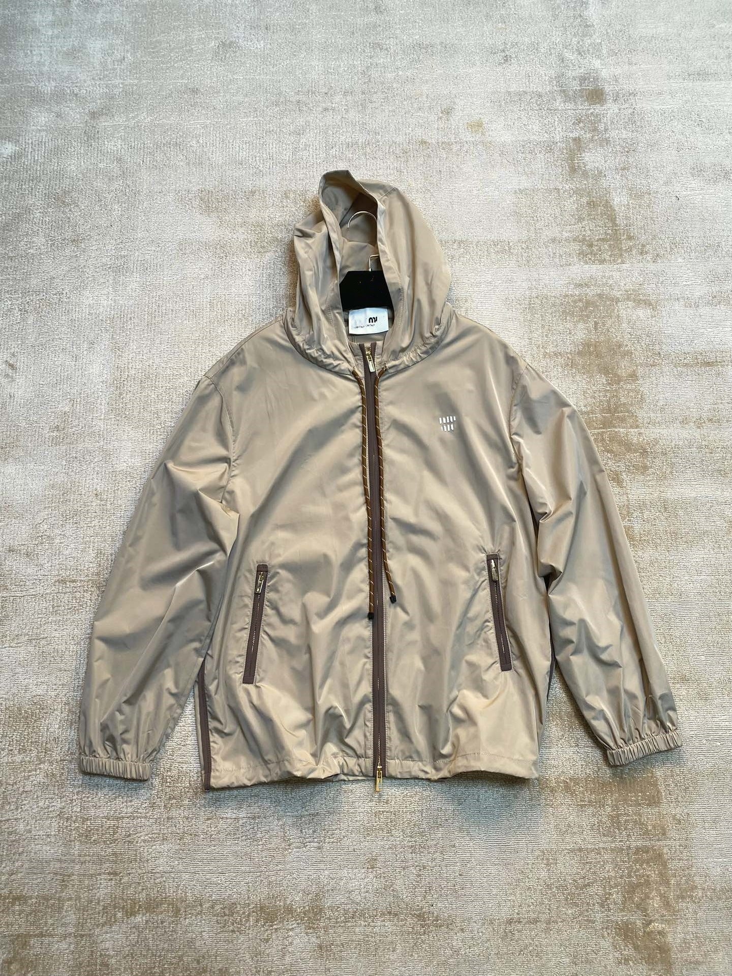 MIUMIU長袖クールカジュアル  おしゃれ上着 日焼け止め服 SY0552