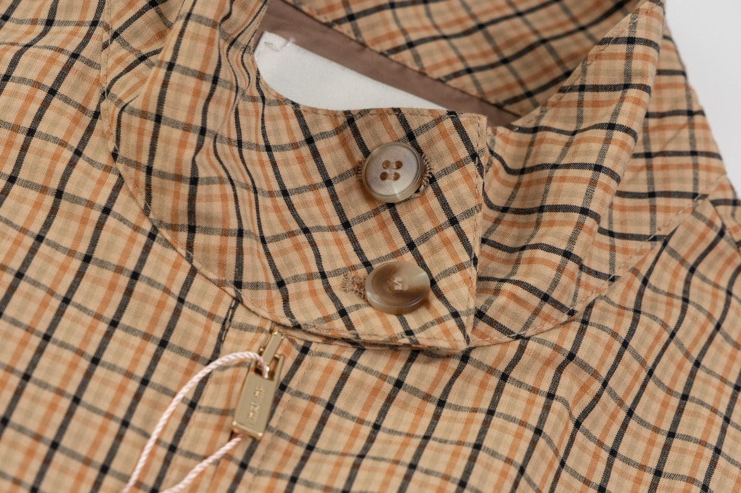 MIUMIU長袖ジャケット クールカジュアル  おしゃれ上着 SY0415