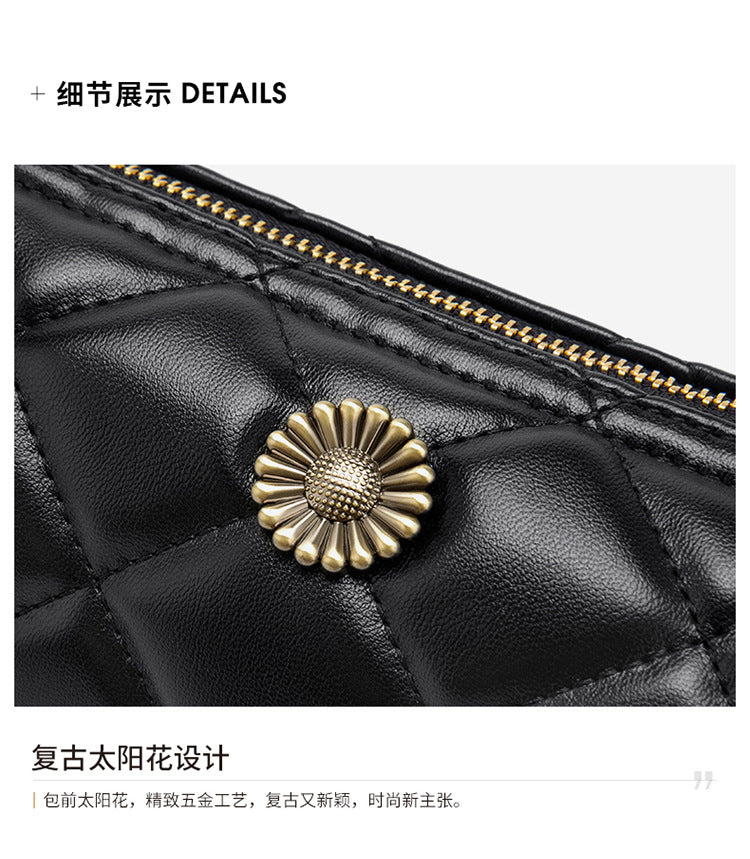 Women's genuine leather plaid cylindrical bag Crossbody bag Mini fashion chain bag Shoulder bag that goes with anything. Pochette