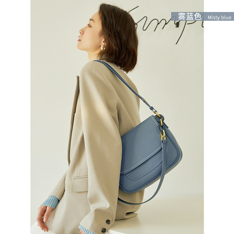 Ladies luxury underarm bag genuine leather saddle bag cowhide simple fashion shoulder bag that goes with anything. Pochette