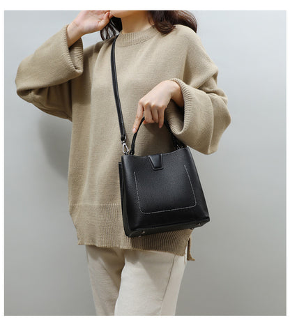 Genuine leather fashion bucket bag handbag simple crossbody bag broadband trend shoulder bag.Pochette