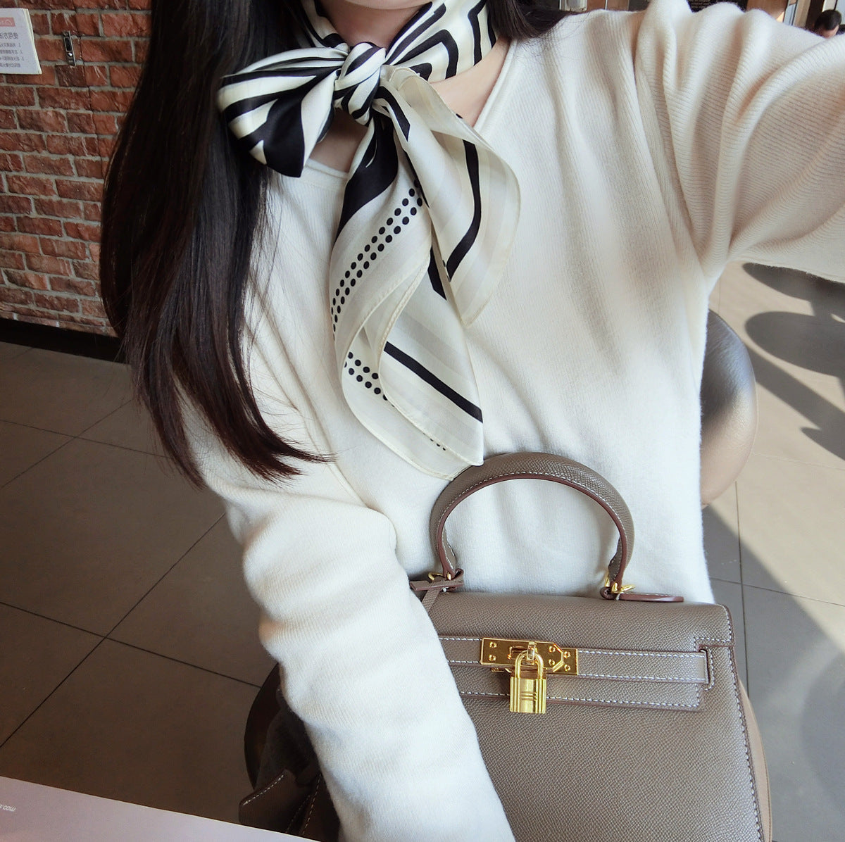 Silk Scarf Fashion Striped Print Pattern Scarf Neckerchief