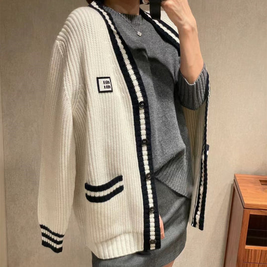 MIUMIU長袖ニット セーターカジュアル   おしゃれ上着 SY0638
