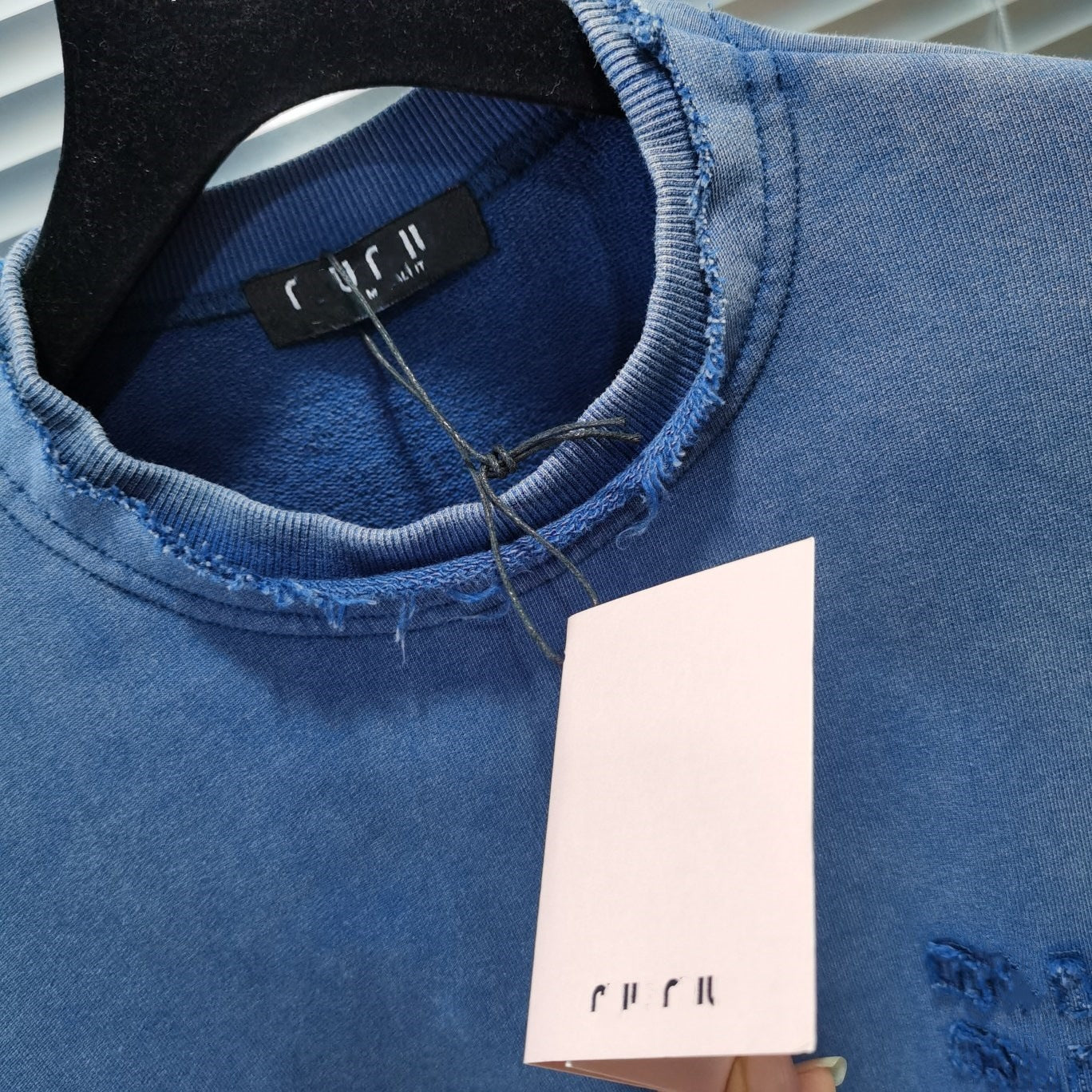 MIUMIU長袖tシャツ おしゃれ上着 クールカジュアル ロングtシャツ プルオーバー SY0278
