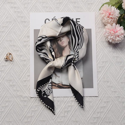 Silk scarf French retro print pattern neckerchief Temperament scarf that goes with anything