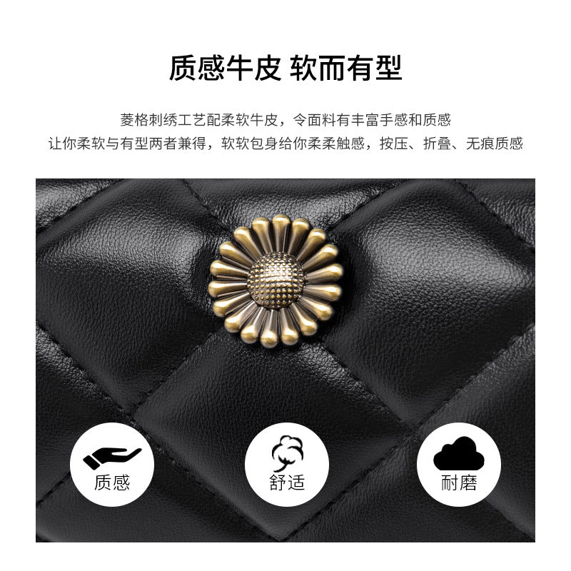 Women's genuine leather plaid cylindrical bag Crossbody bag Mini fashion chain bag Shoulder bag that goes with anything. Pochette