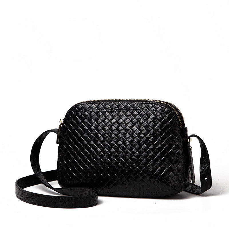 Genuine leather woven women's bag All-in-one crossbody bag Stylish and simple Cowhide shoulder bag that goes with anything. Pochette