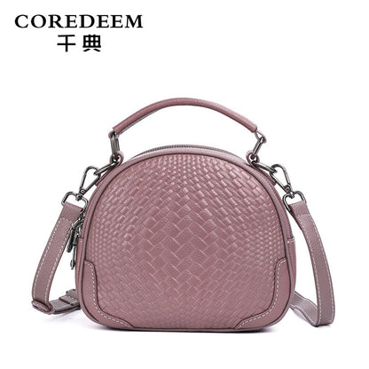 Women's bag Cowhide knitted pattern handbag Casual shoulder bag Fashion Shoulder bag that goes with anything. Pochette