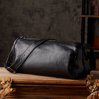 Men's Shoulder Bag Made of Genuine Cowskin Leather Handmade Retro Casual Fashion Large Capacity Crossbody Bag for Men 