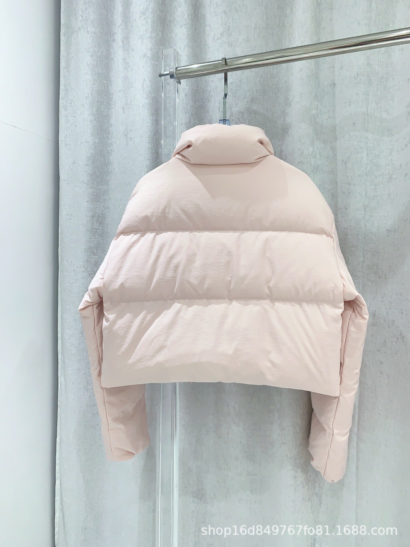 MIUMIU長袖ダウンジャケットあたたかい カジュアル おしゃれ上着 SY1422