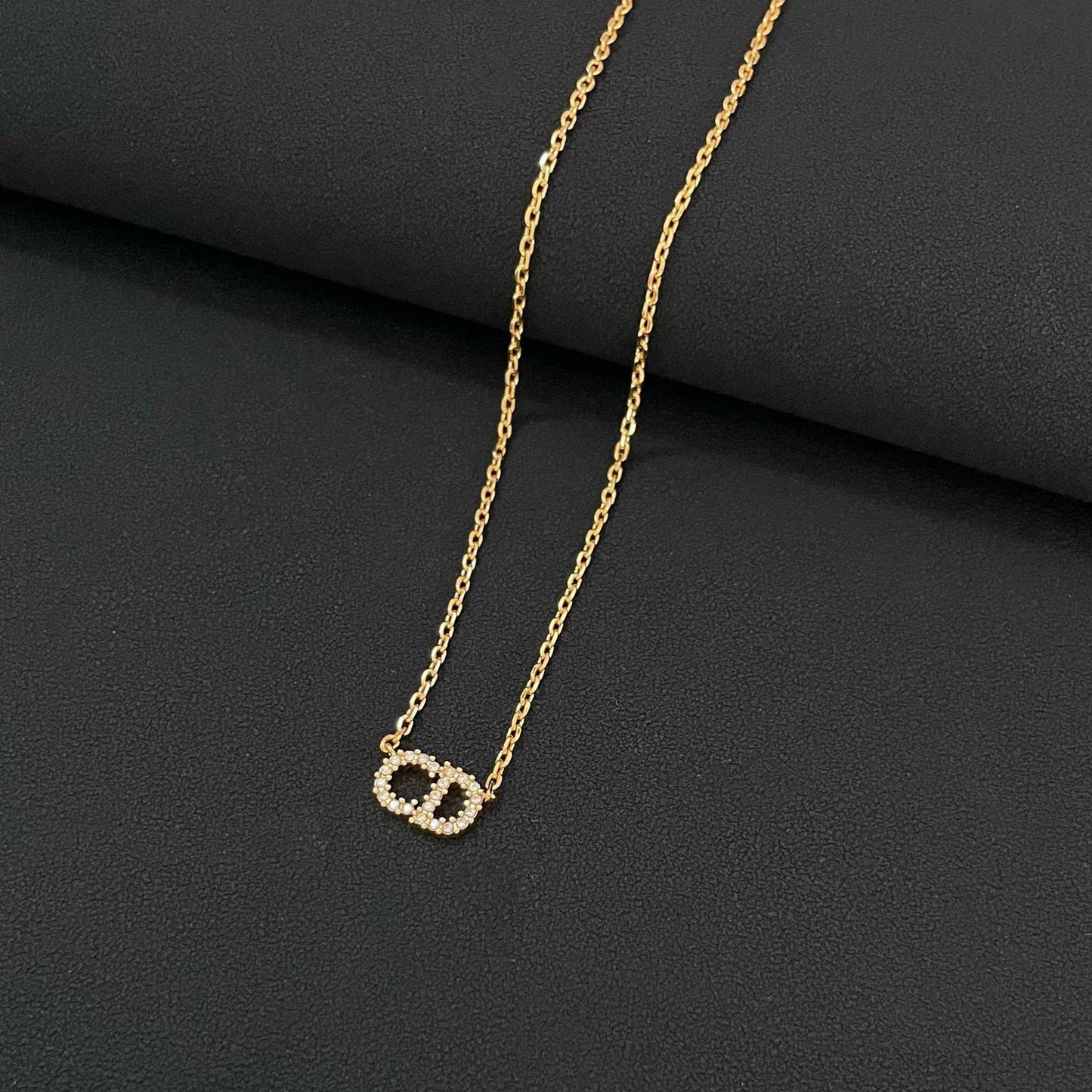 Necklace Women Clavicle Chain Cubic Chassis Fashion Necklace 