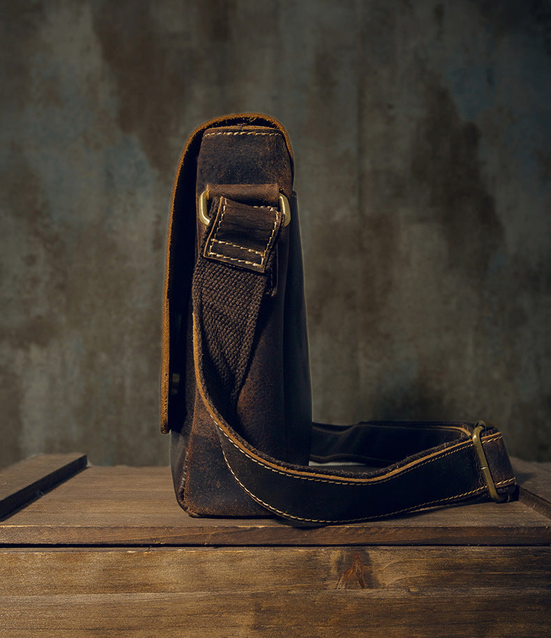 Men's Messenger Bag Handcrafted Genuine Cowhide Leather Shoulder Bag Simple Fashion Unique Crossbody Bag 