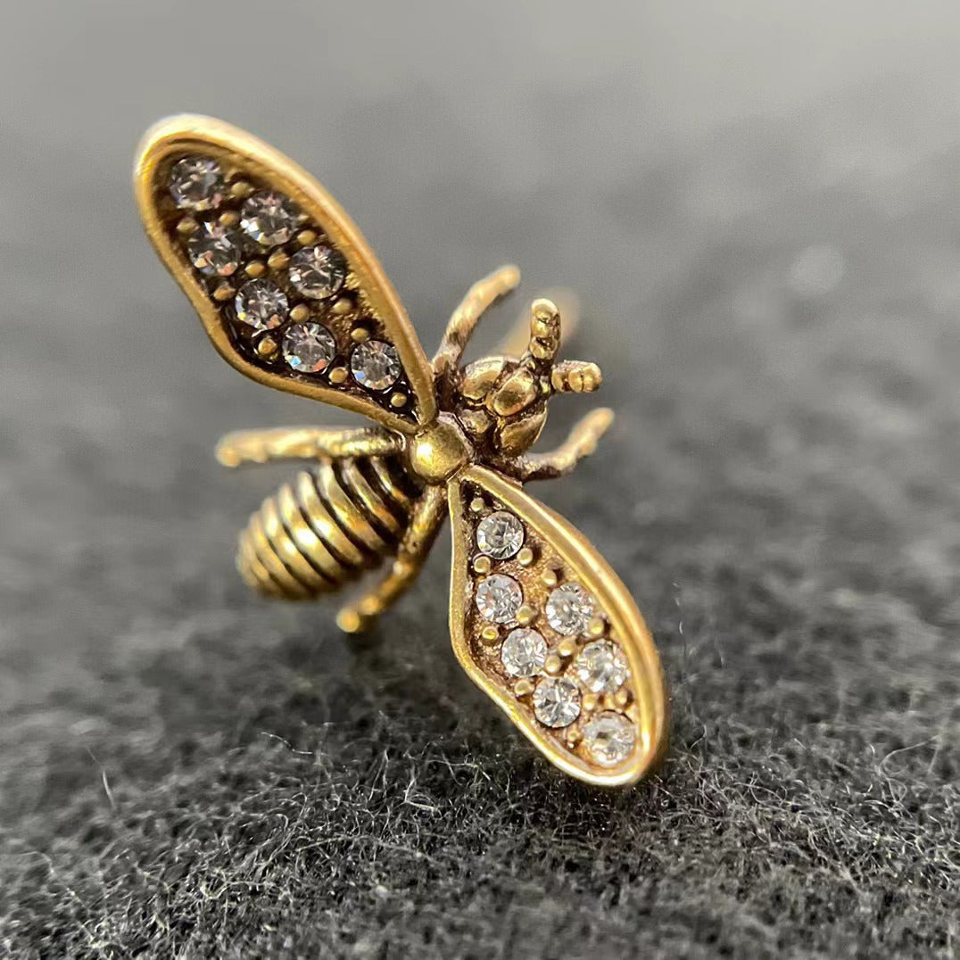 Earrings honey bee women pearl retro ambidextrous high quality temperament earrings 