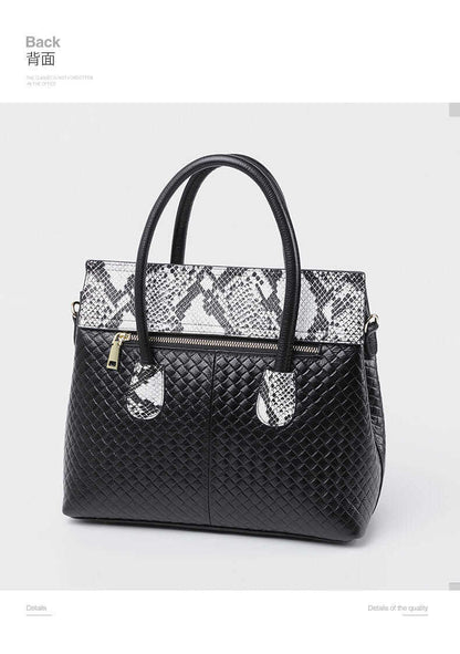 Ladies bag genuine leather fashion handbag large capacity python pattern splice shoulder bag temperament elegant handbag.bag