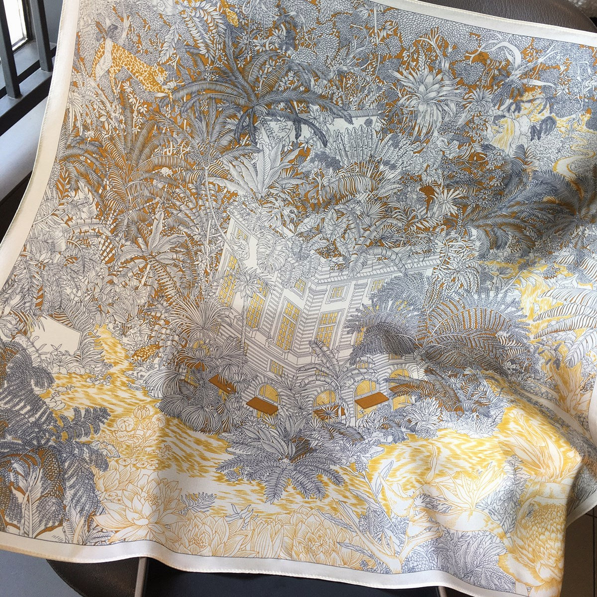 Silk scarf printed pattern fashion elegant temperament high quality scarf pieces