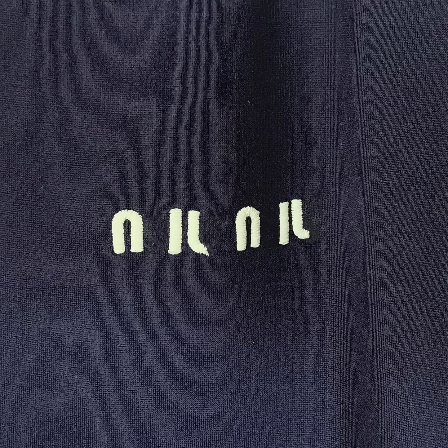 MIUMIU長袖ジャケット クールカジュアル  おしゃれ上着 SY0421