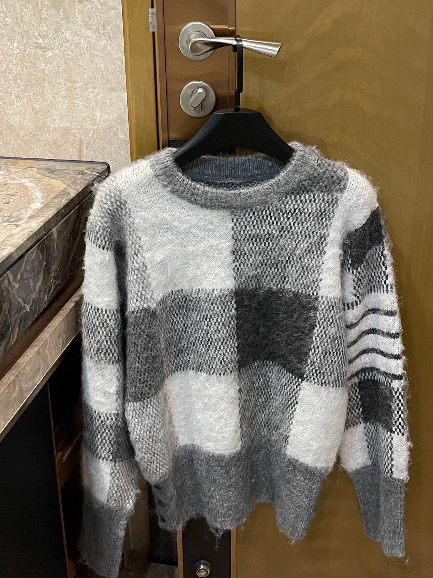 TBファッション長袖ニット セーターカジュアル   おしゃれ上着 SY0608