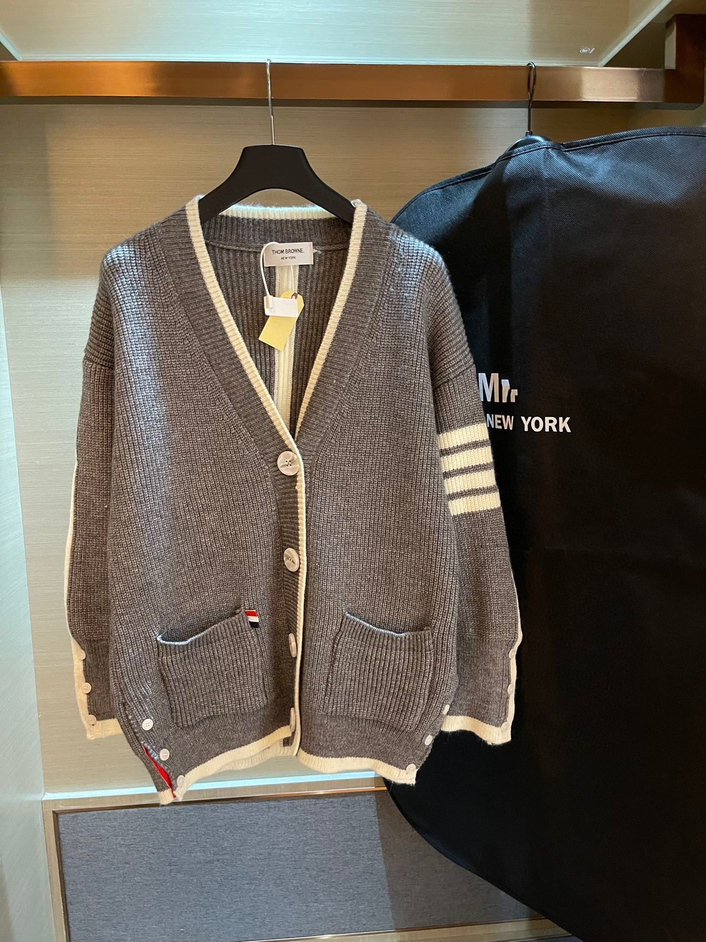 TBファッション長袖 セーターカジュアル   おしゃれ上着 SY0646