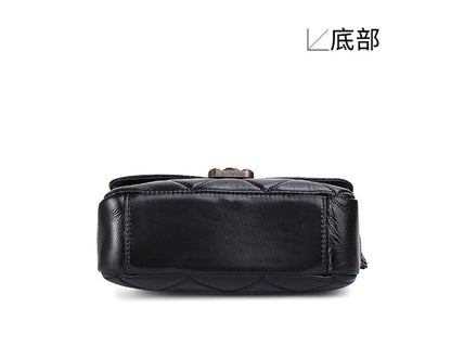 Women's bag Cowhide plaid chain bag Retro luxury fashion shoulder bag that goes with anything. Pochette