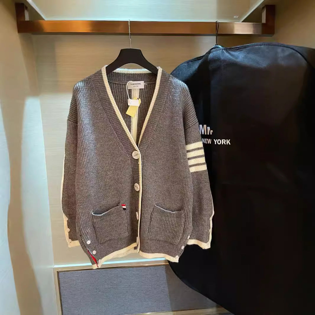 TBファッション長袖 セーターカジュアル   おしゃれ上着 SY0646