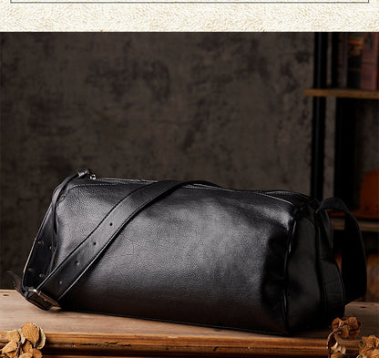 Men's Shoulder Bag Made of Genuine Cowskin Leather Handmade Retro Casual Fashion Large Capacity Crossbody Bag for Men 