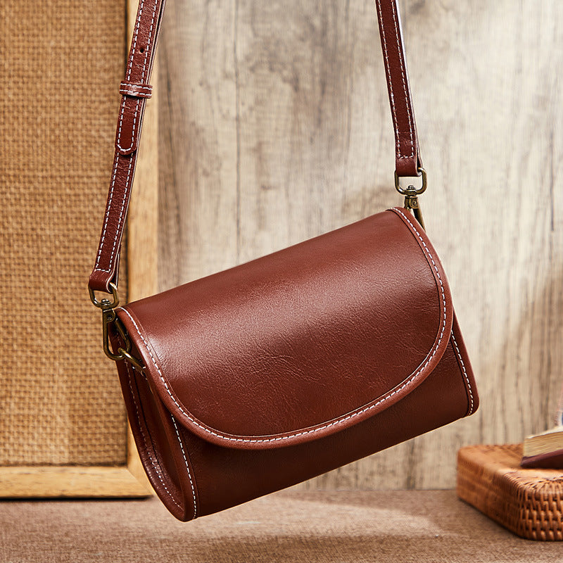 Women's bag retro genuine leather bag cowhide small bag simple temperament shoulder bag.Pochette