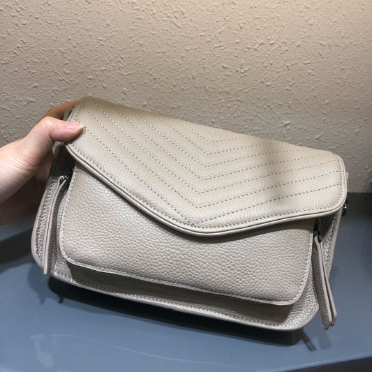 Women's Casual Shoulder Bag Chain Type Genuine Leather Chain Bag Small Square Bag Crossbody Bag