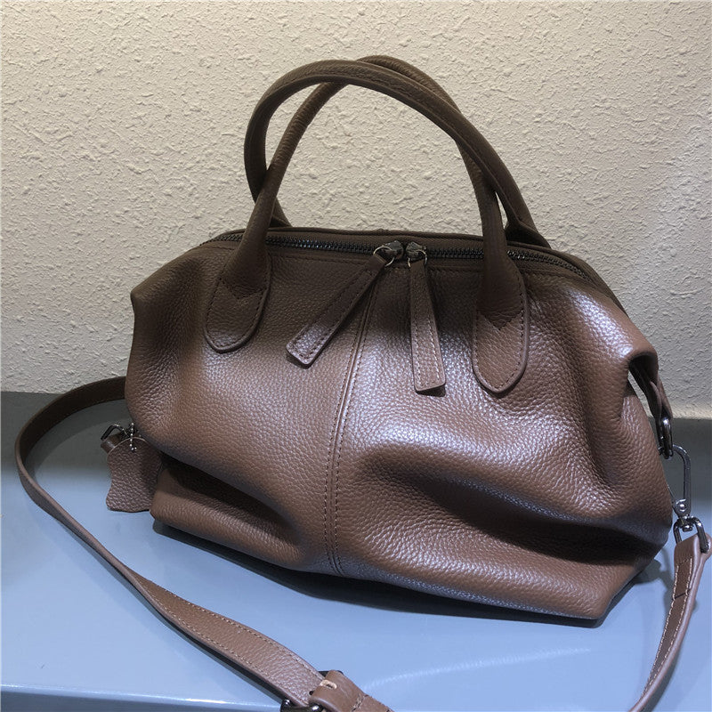 Casual crossbody bag for women, shoulder bag, goes with anything.