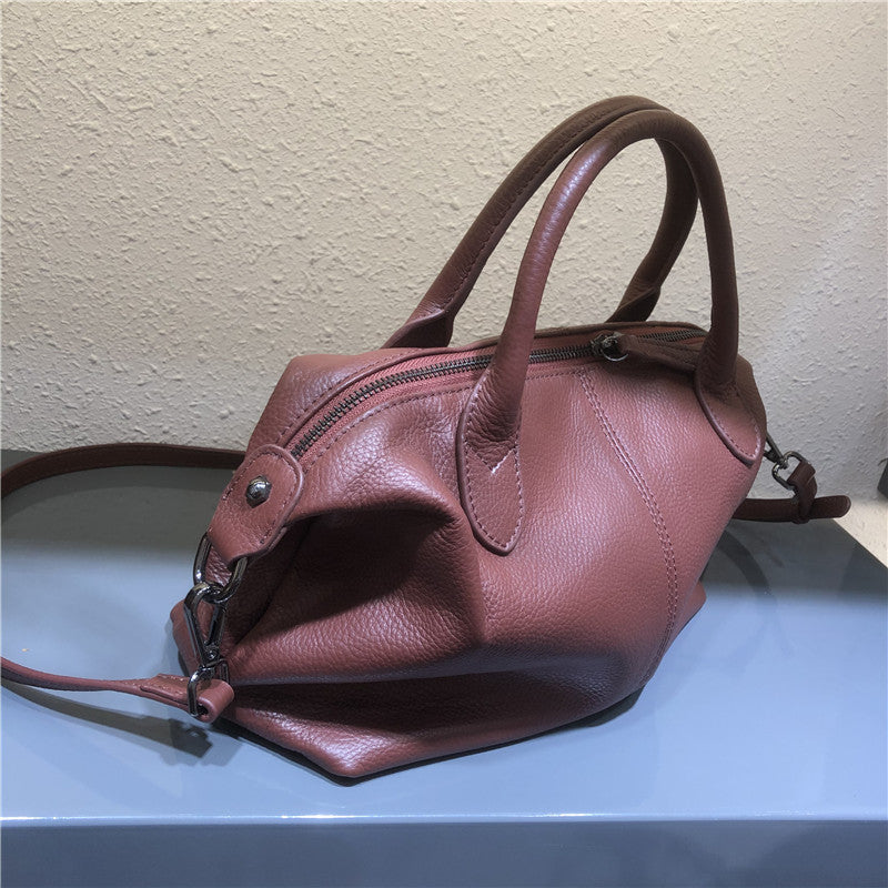 Casual crossbody bag for women, shoulder bag, goes with anything.