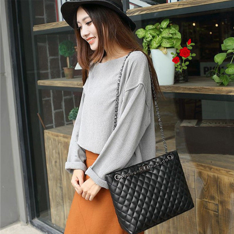 Large Capacity Women's Bag Crossbody Bag Shoulder Tote Bag Chain Bag Cowhide