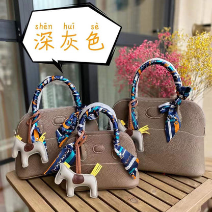 Women's Bag Cowhide Seashell Bag Stylish Handbag Zipper Large Capacity Shoulder Bag Casual Commuting