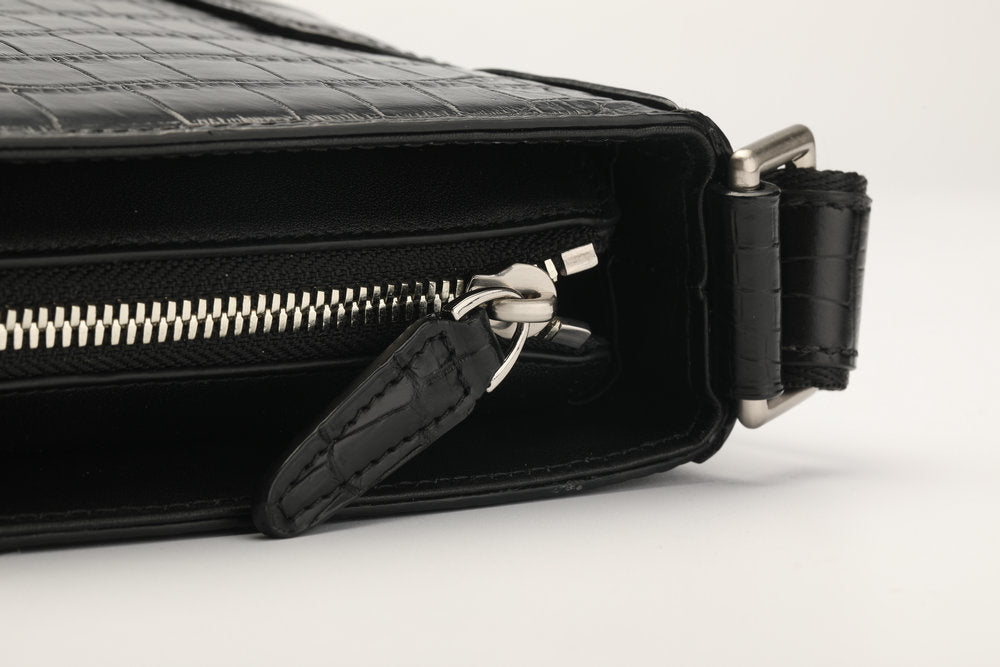 Men's Shoulder Bag Crocodile Skin Genuine Leather Business Casual Outdoor Office Crossbody Bag