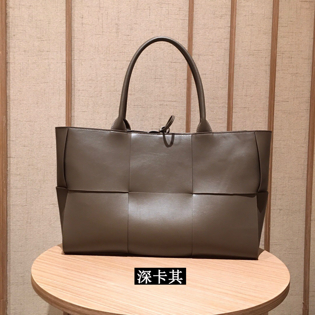 Women's Handbag Genuine Leather Tote Bag Large Capacity Shoulder Bag Crossbody Back String Tape Fashion