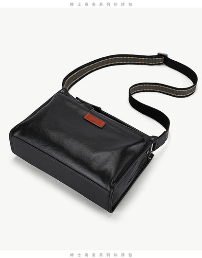 Men's Shoulder Bag Cowhide Genuine Leather Fashion Casual Commuting Crossbody Bag for Men 