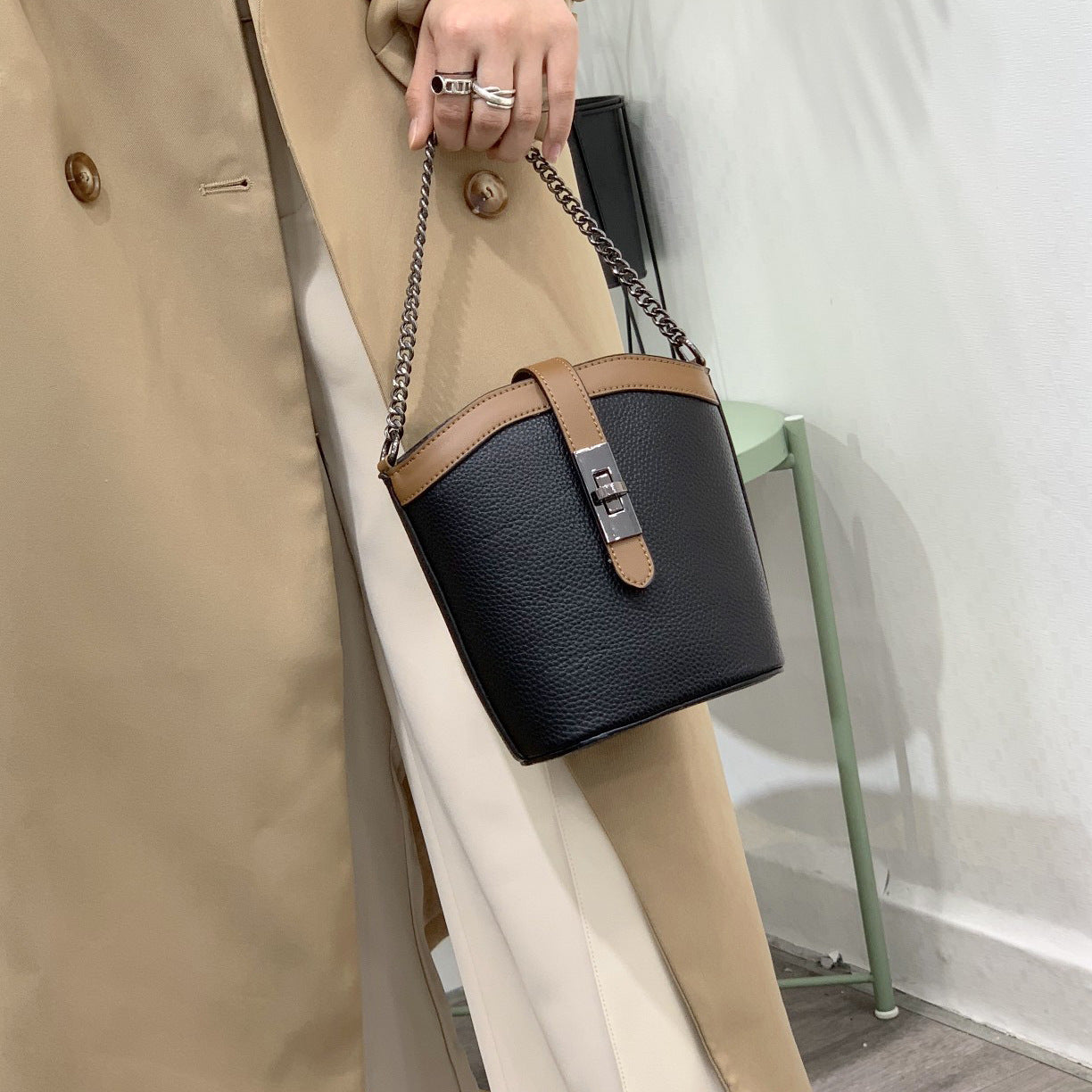 Women's Chain Bag Crossbody Bag Genuine Leather Shoulder Bag Luxury Bucket Bag Fashion