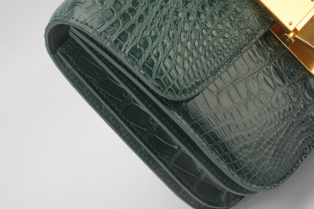 Siamese crocodile skin small square bag tofu bag shoulder bag ladies diagonal shoulder bag