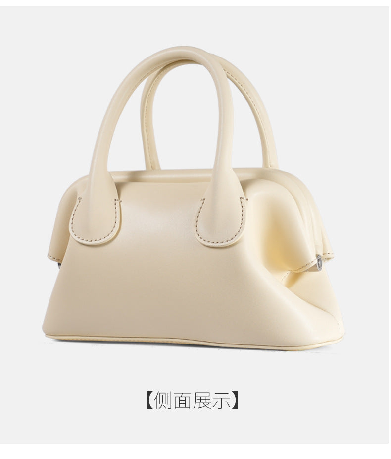 Genuine leather women's bag A stylish clip bag with a shoulder bag that goes with anything