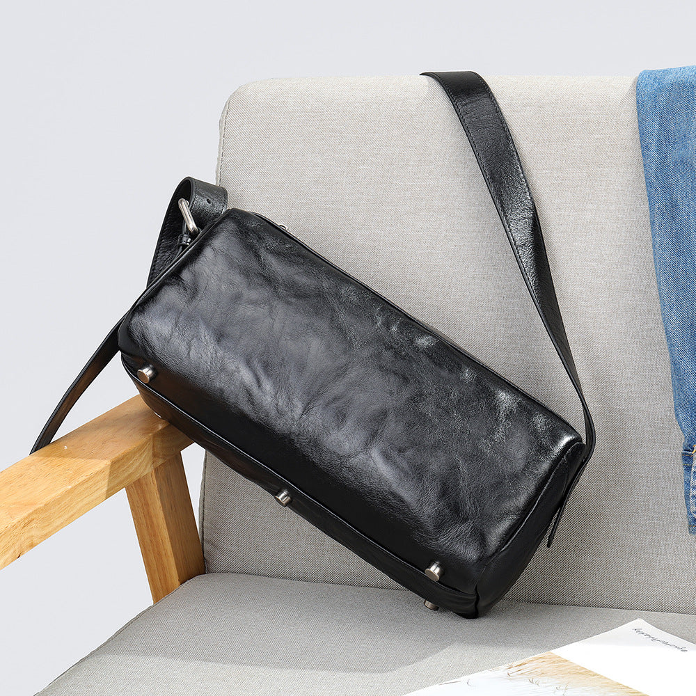 Men's Shoulder Bag Made of Genuine Cowskin Leather with Hand-held Crest High Quality Luxury Fashion Crossbody Bag for Men 